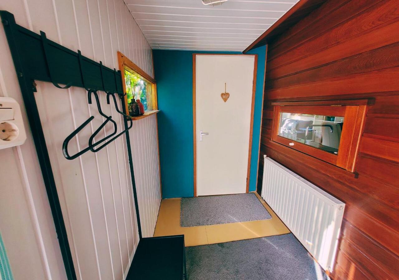 "De Jungle" Chalet Met Veranda Op Ijsselheide Hattemerbroek Veluwe Экстерьер фото